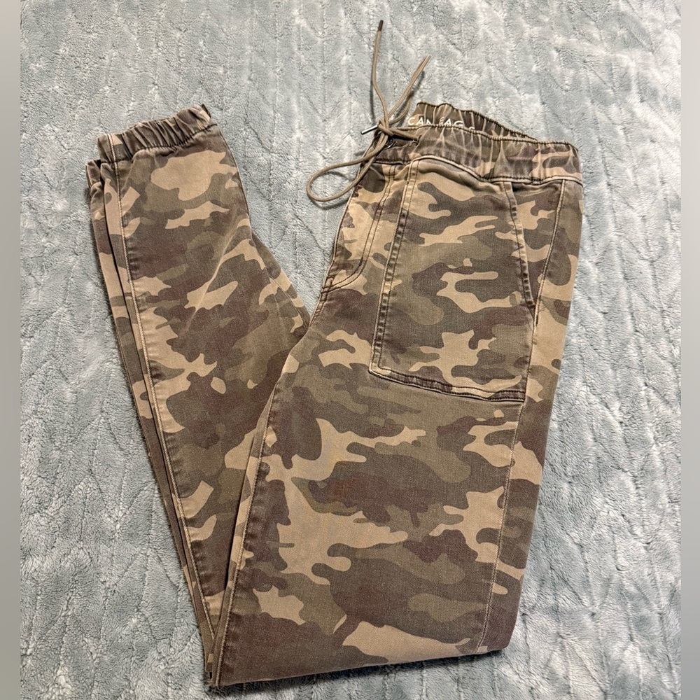 LIKE NEW American Eagle Camo Stretch High-Waisted Jegging Joggers - Picture 6 of 11